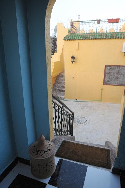 Riad Atika Mek Meknes Bagian luar foto