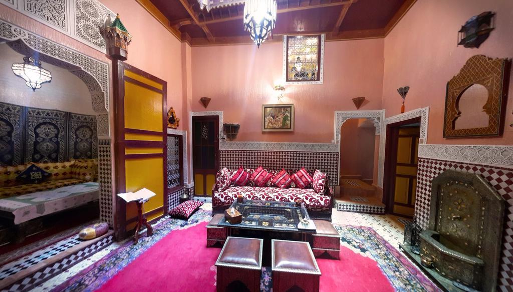 Riad Atika Mek Meknes Bagian luar foto