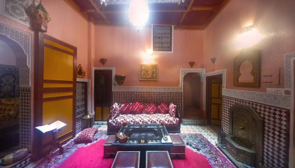 Riad Atika Mek Meknes Bagian luar foto