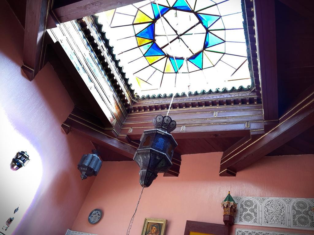 Riad Atika Mek Meknes Bagian luar foto