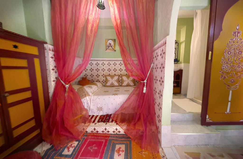 Riad Atika Mek Meknes Bagian luar foto